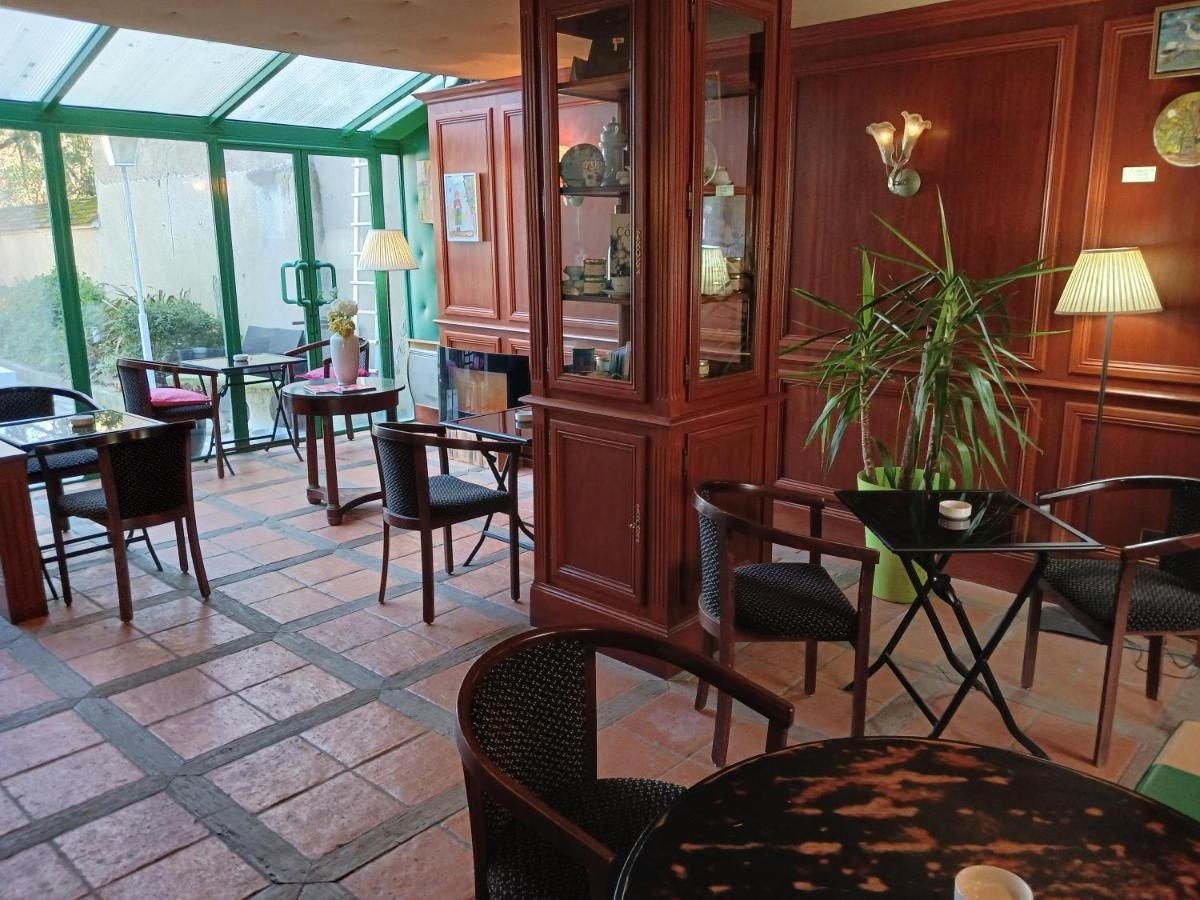 Hotel La Cognette A 25 Kilometres De Chateauroux Et 30 Kilometres De Bourges Issoudun Dış mekan fotoğraf